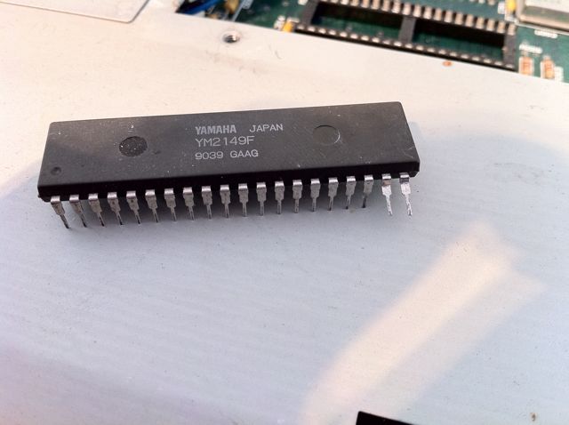 Extracted Yamaha Sound Chip with Pins 19-20 bent.jpg