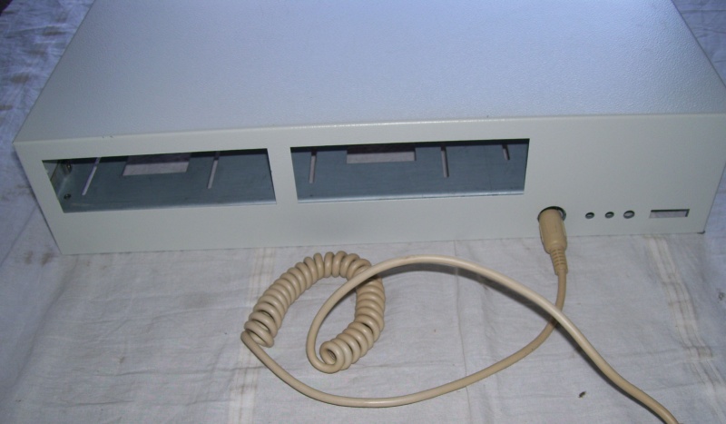 File:Desktopper Front.jpg
