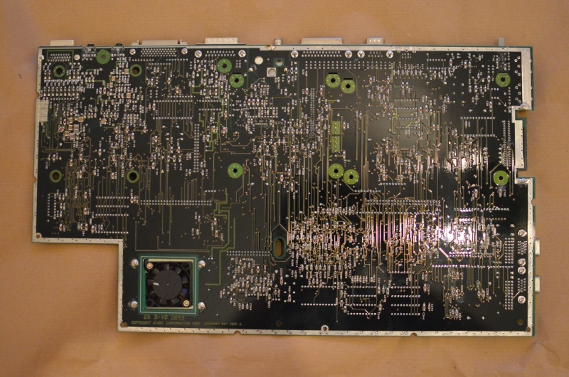 File:Falcon CA401332-003 Base Stock.JPG